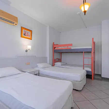 Hotel Lavina Konakli